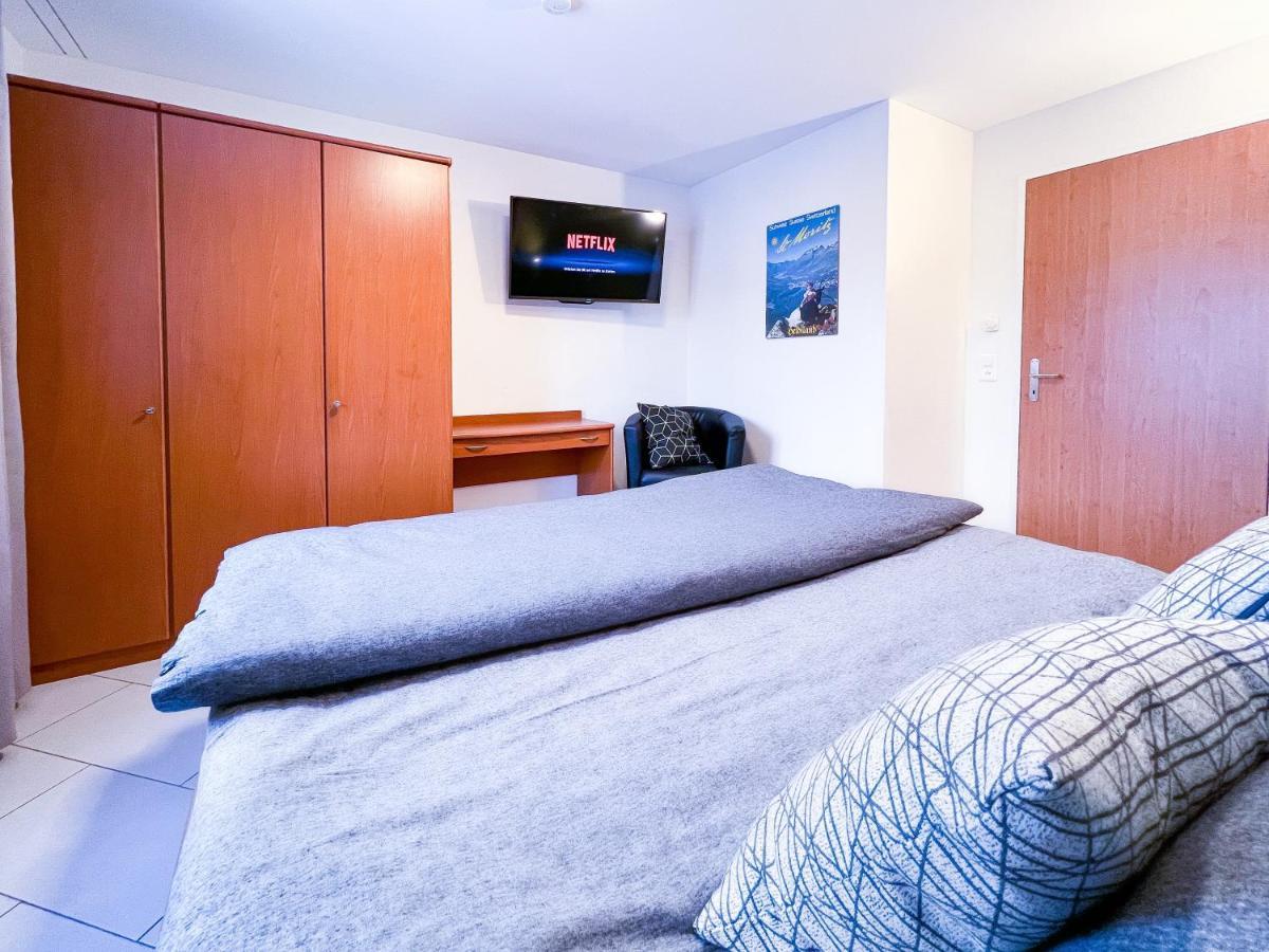 Swissme - 100Qm - Balkon - 2 Baeder - Parkplatz - Fussbodenheizung Apartment St. Moritz Exterior photo