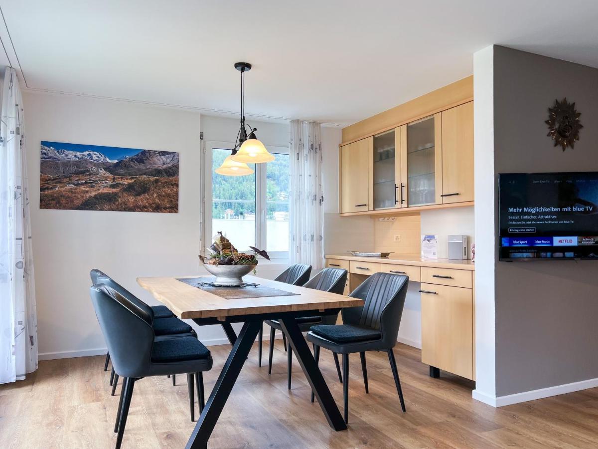 Swissme - 100Qm - Balkon - 2 Baeder - Parkplatz - Fussbodenheizung Apartment St. Moritz Exterior photo