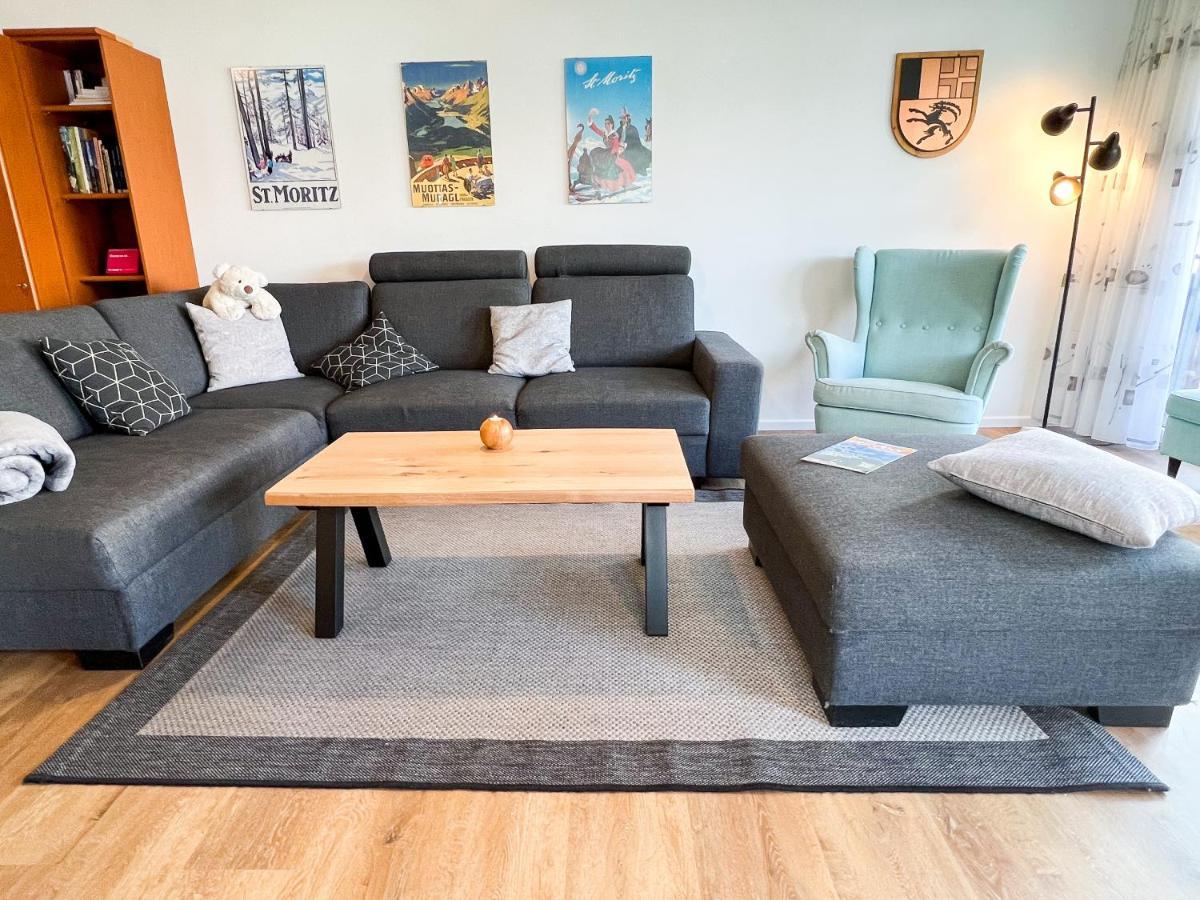 Swissme - 100Qm - Balkon - 2 Baeder - Parkplatz - Fussbodenheizung Apartment St. Moritz Exterior photo